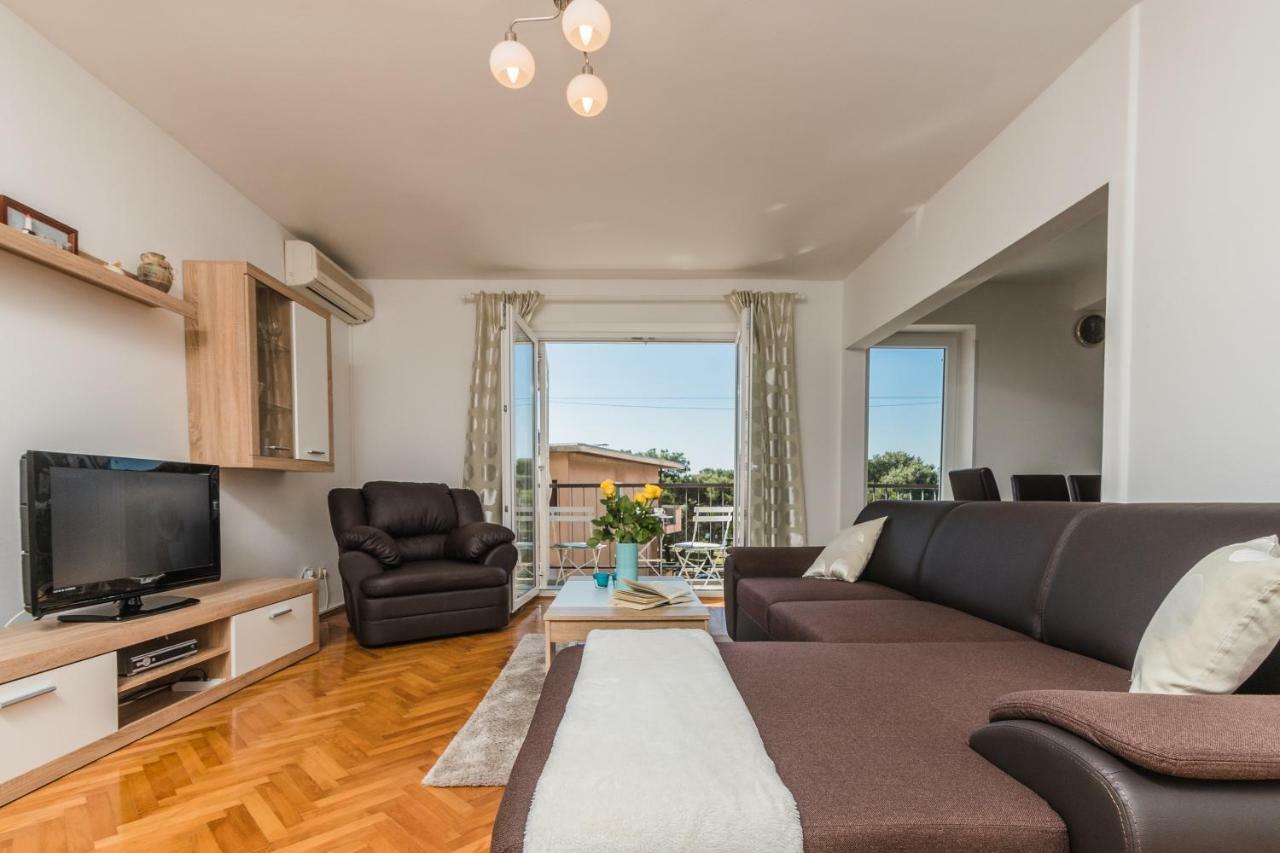 Apartment Marty Crikvenica Bagian luar foto