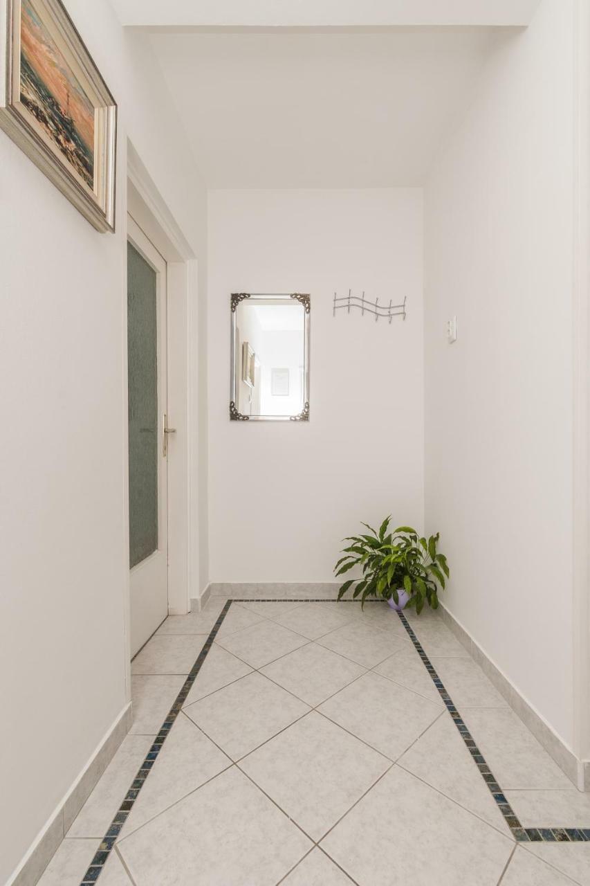 Apartment Marty Crikvenica Bagian luar foto